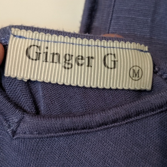 Periwinkle Flowy Tank Top - Picture 3 of 3